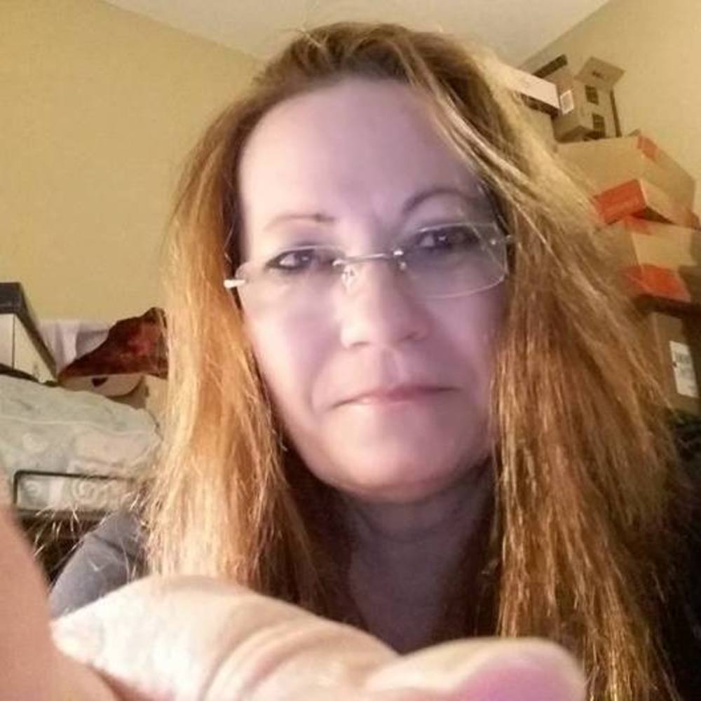 Meet your Posher, Monica